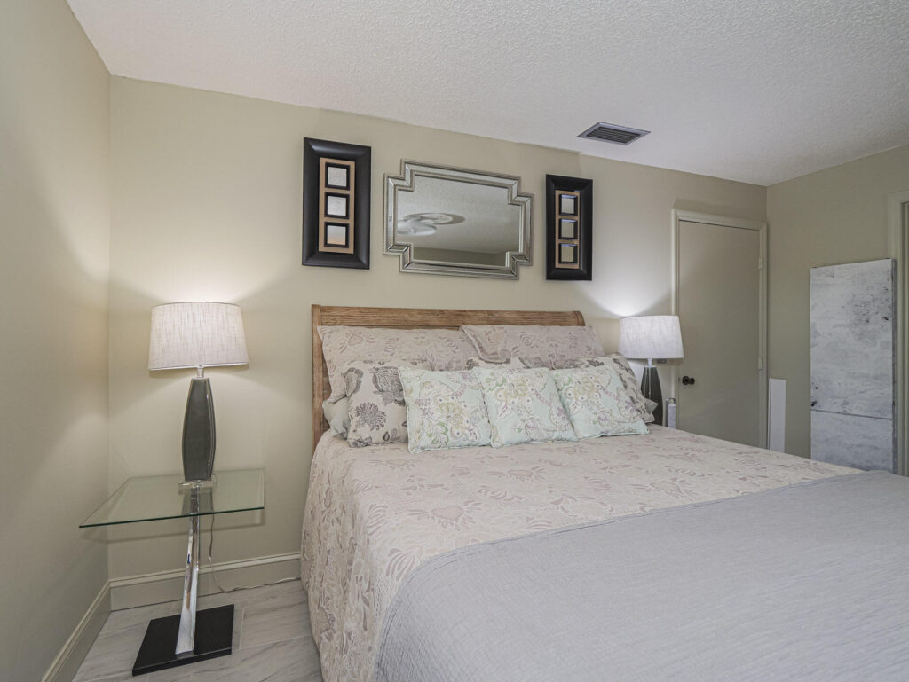 400 18th Street, G5, Vero Beach, FL 32960