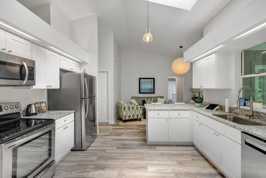 435 61st Avenue Vero Beach, FL 32968