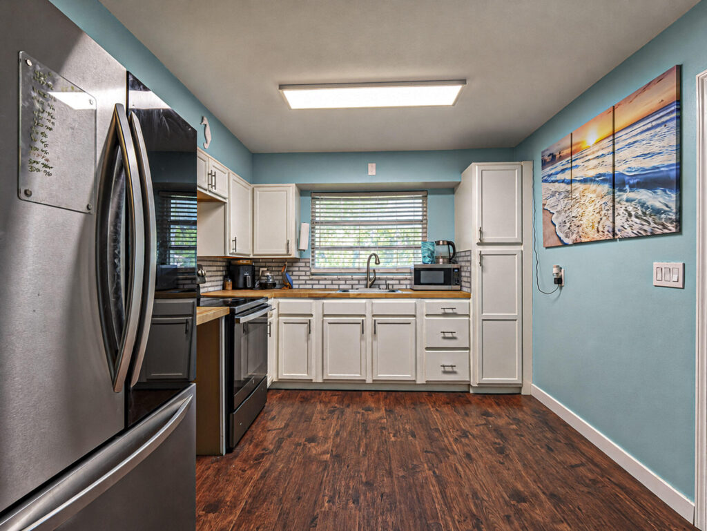 1620 34th Avenue Vero Beach, FL 32960 MLS# B26087675 2 beds | 2 baths | 1494 sqft