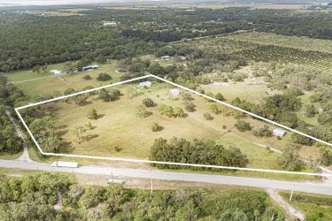 13810 County Road 512 Road Fellsmere, FL 32948 13810 County Road 512 Road Fellsmere, FL 32948