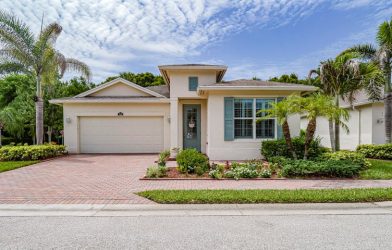 7425 Great Oak Place Vero Beach, FL 32966 MLS# B26052708 2 beds | 2 baths | 1644 sqft