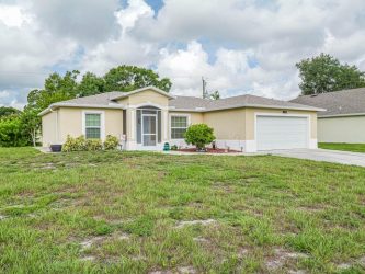 1945 Sunrise Drive SW Vero Beach, FL 32962 MLS# RX-11008616